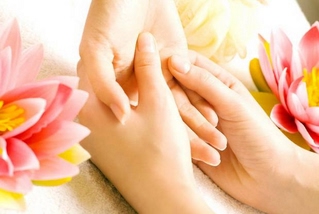 Anti Ageing Hand Treatments Rising In Popularity